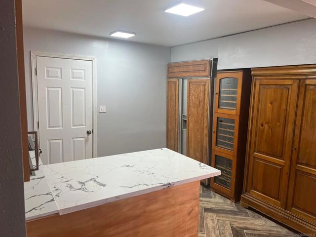 6161 Horton Dr., La Mesa, CA 91942