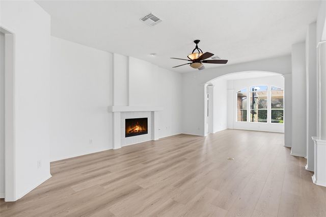 2326 Fairway Pointe Drive, League City, TX 77573