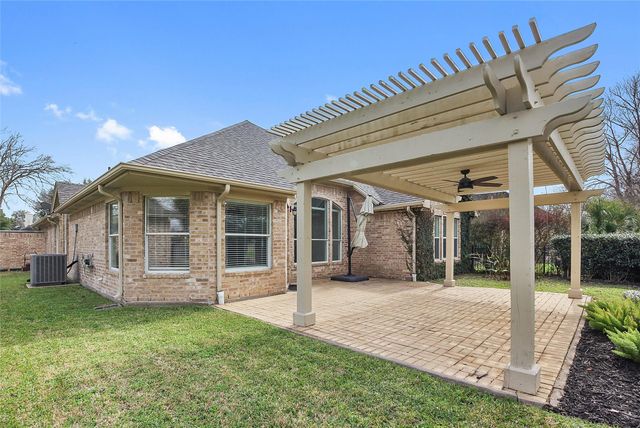 2326 Fairway Pointe Drive, League City, TX 77573