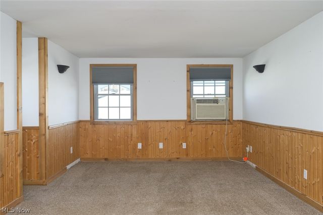 204 S Prospect Avenue, Hartville, OH 44632