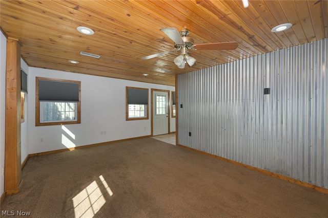 204 S Prospect Avenue, Hartville, OH 44632