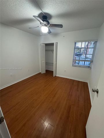 7045 NW 173rd Dr 311, Hialeah, FL 33015