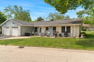 7115 Lexington Lane 169, Fox Lake, IL 60020
