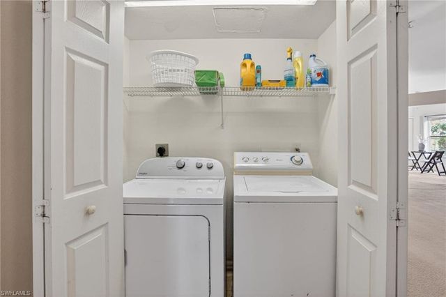 3920 10th ST N, Naples, FL 34103