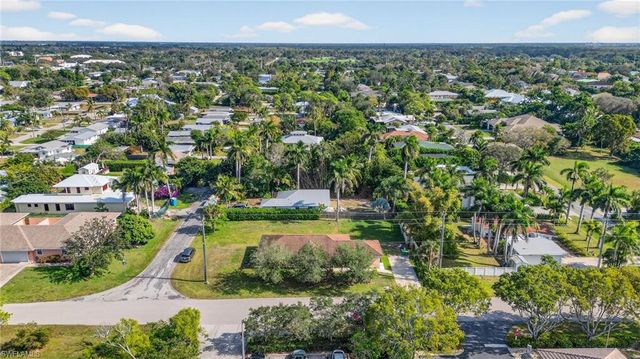 3920 10th ST N, Naples, FL 34103