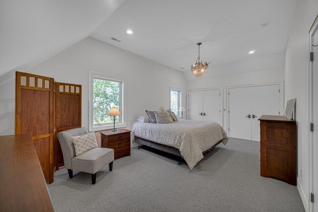 12 Ridge Drive, Dune Acres, IN 46304