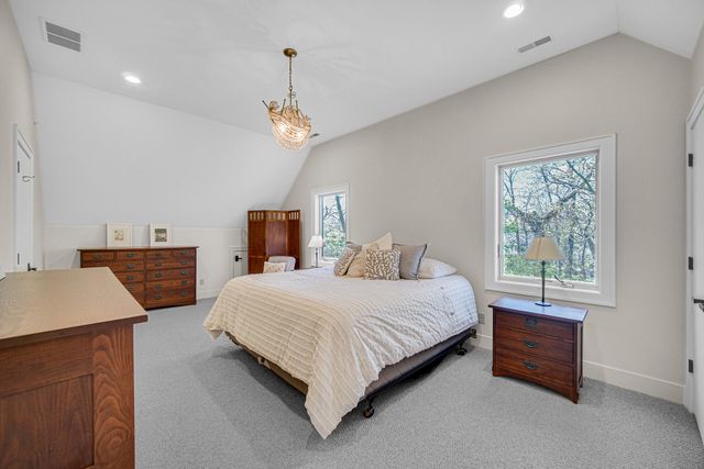 12 Ridge Drive, Dune Acres, IN 46304