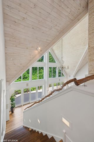 12 Ridge Drive, Dune Acres, IN 46304