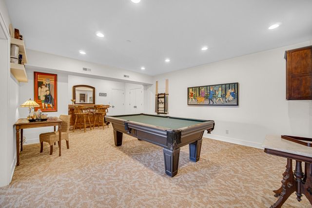 12 Ridge Drive, Dune Acres, IN 46304