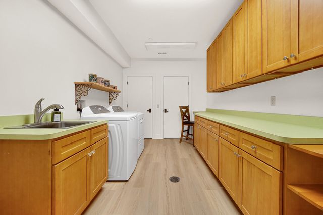 12 Ridge Drive, Dune Acres, IN 46304