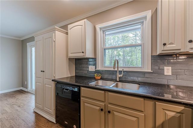 2396 Elmwood Circle SE, Smyrna, GA 30339