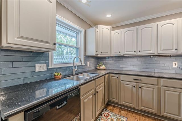 2396 Elmwood Circle SE, Smyrna, GA 30339