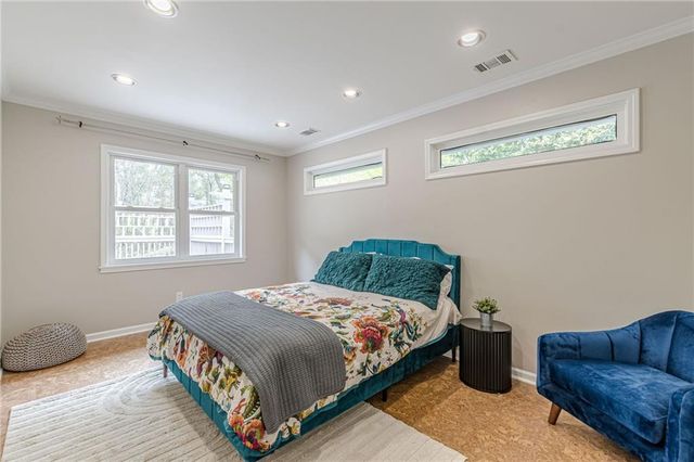 2396 Elmwood Circle SE, Smyrna, GA 30339