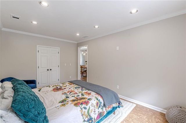 2396 Elmwood Circle SE, Smyrna, GA 30339