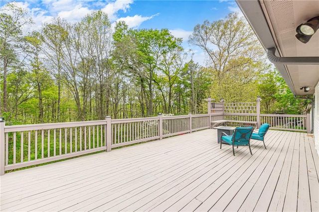 2396 Elmwood Circle SE, Smyrna, GA 30339