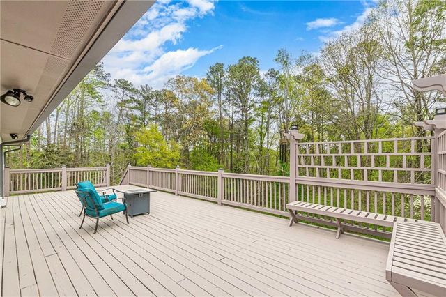 2396 Elmwood Circle SE, Smyrna, GA 30339