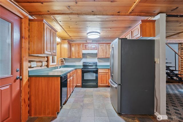 171 Lenora Lane, Kelso, WA 98626