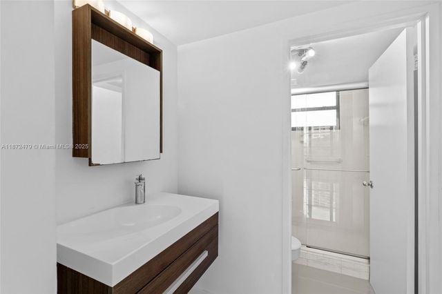 500 Three Islands Blvd 223, Hallandale Beach, FL 33009