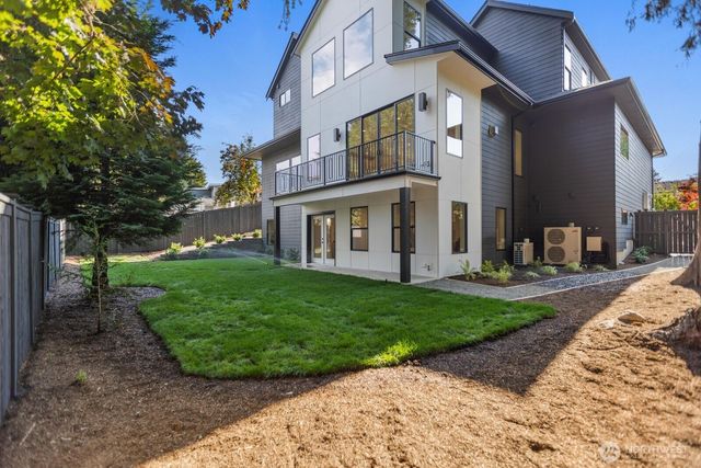 1626 172nd Avenue NE, Bellevue, WA 98008