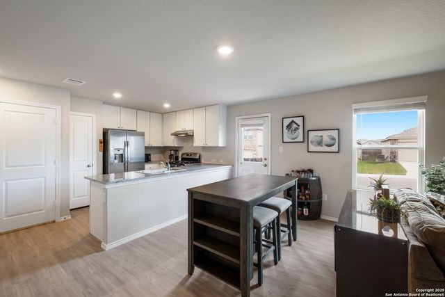 13903 Silos Meadows, San Antonio, TX 78252