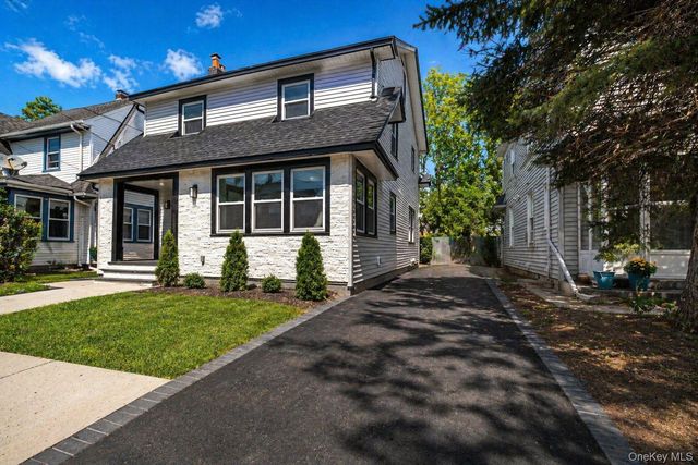 244 Brown Avenue, Hempstead, NY 11550