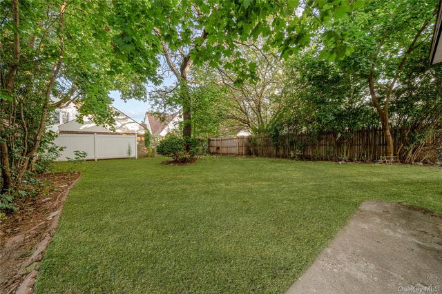 244 Brown Avenue, Hempstead, NY 11550