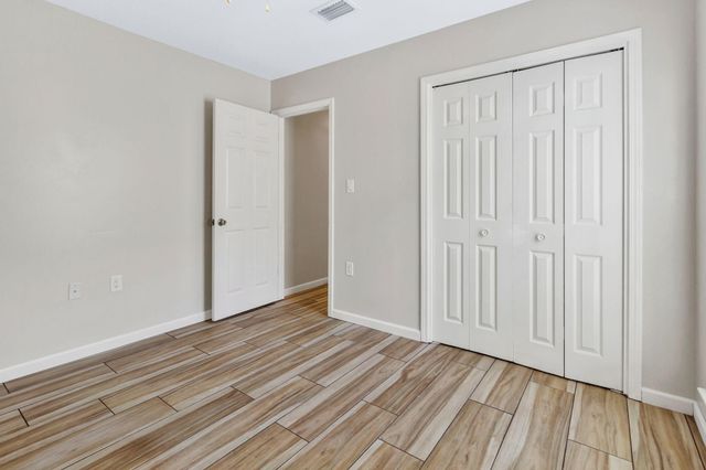 1056 Emerald Lane, Fort Walton Beach, FL 32547
