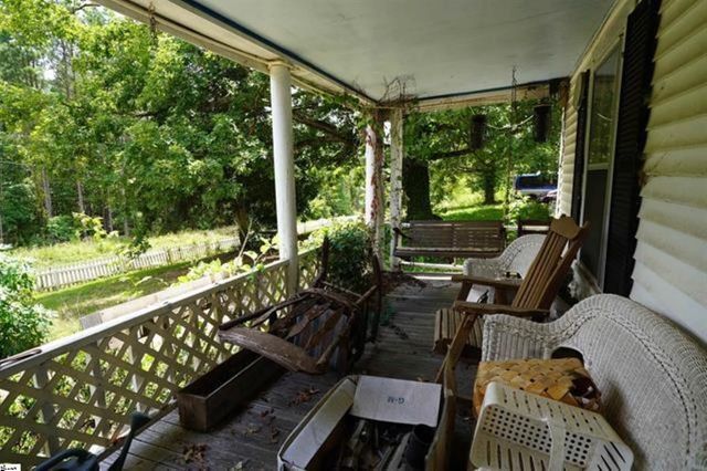 1212 Pleasant Hill Road, Landrum, SC 29356