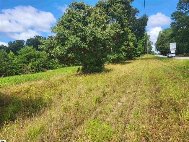 1212 Pleasant Hill Road, Landrum, SC 29356