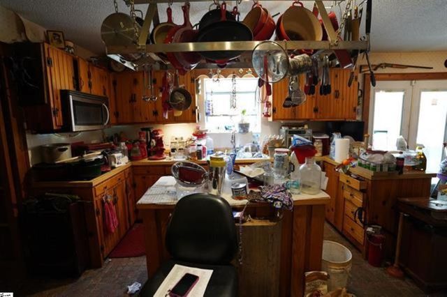 1212 Pleasant Hill Road, Landrum, SC 29356