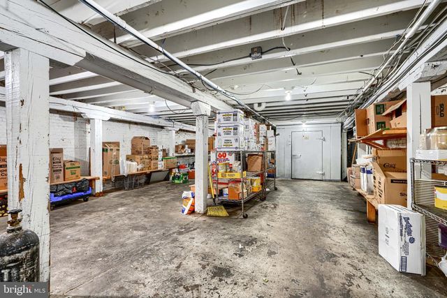410 W REDWOOD ST, Baltimore, MD 21201