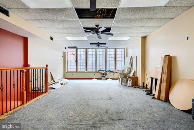 410 W REDWOOD ST, Baltimore, MD 21201
