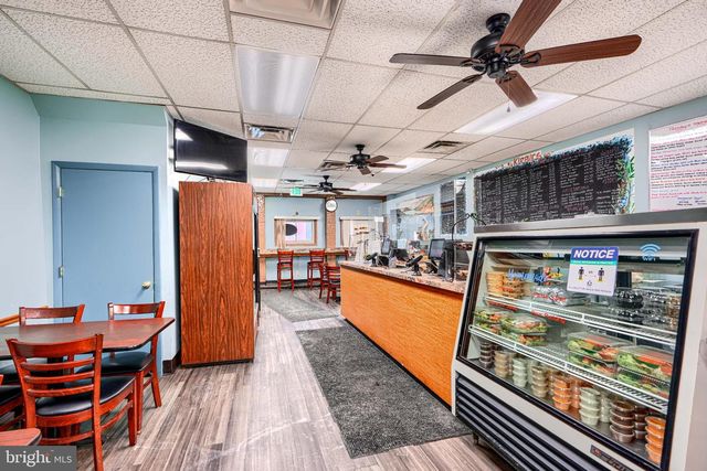 410 W REDWOOD ST, Baltimore, MD 21201