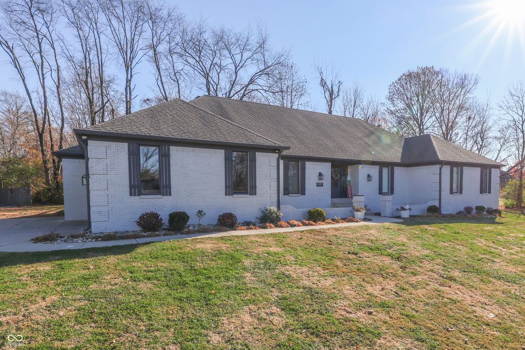 5151 W Stones Crossing Road, Greenwood, IN 46143