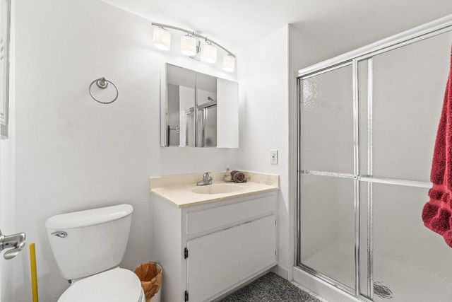 3 Stratford Drive E B, Boynton Beach, FL 33436