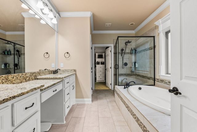 13414 Foxfield Lane, Little Rock, AR 72211