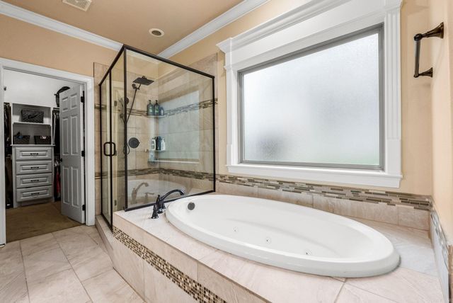 13414 Foxfield Lane, Little Rock, AR 72211