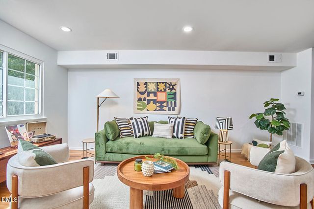 2613 Mcneil Street E, Raleigh, NC 27608