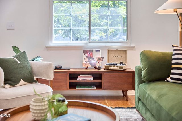 2613 Mcneil Street E, Raleigh, NC 27608