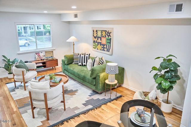 2613 Mcneil Street E, Raleigh, NC 27608
