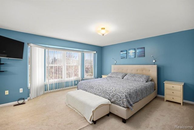 34509 Heartsworth Lane, Sterling Heights, MI 48312