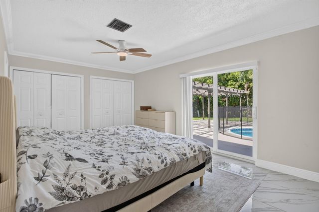 2400 NW 105TH Terrace, Coral Springs, FL 33065
