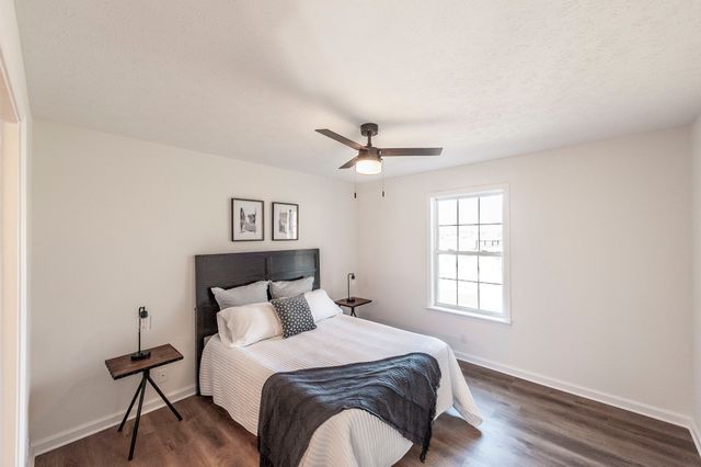 1218 Locust St, Westmoreland, TN 37186