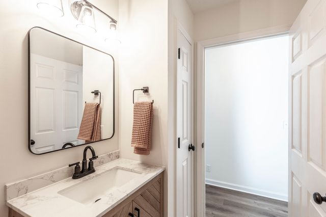 1218 Locust St, Westmoreland, TN 37186