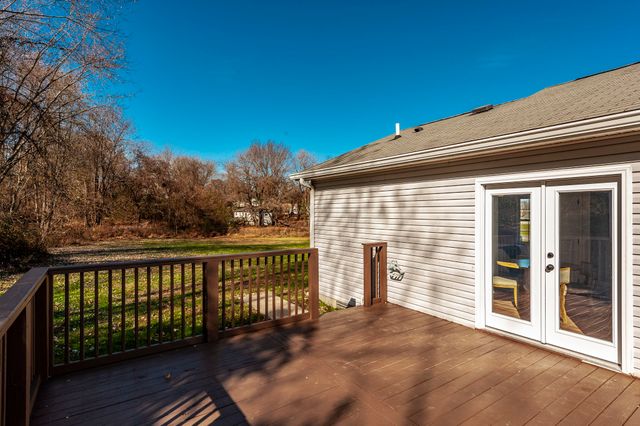 1218 Locust St, Westmoreland, TN 37186