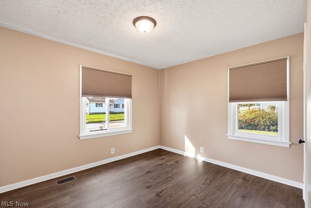 379 Stanford Street, Akron, OH 44314