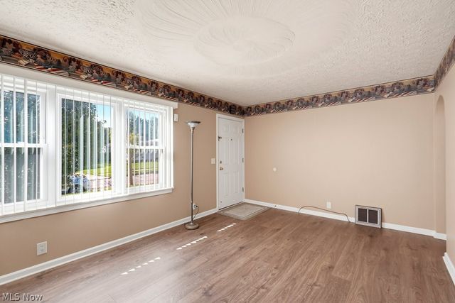 379 Stanford Street, Akron, OH 44314