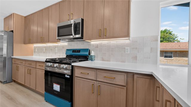 3757 Blue Trace Lane, Farmers Branch, TX 75244