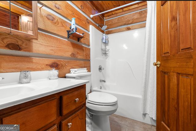 5255 Lakeside Lane, Cedar Bluff, AL 35959