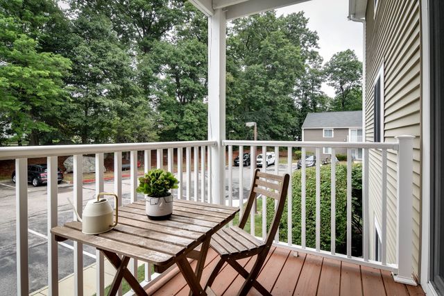 42 Silver Hill Lane 5, Natick, MA 01760
